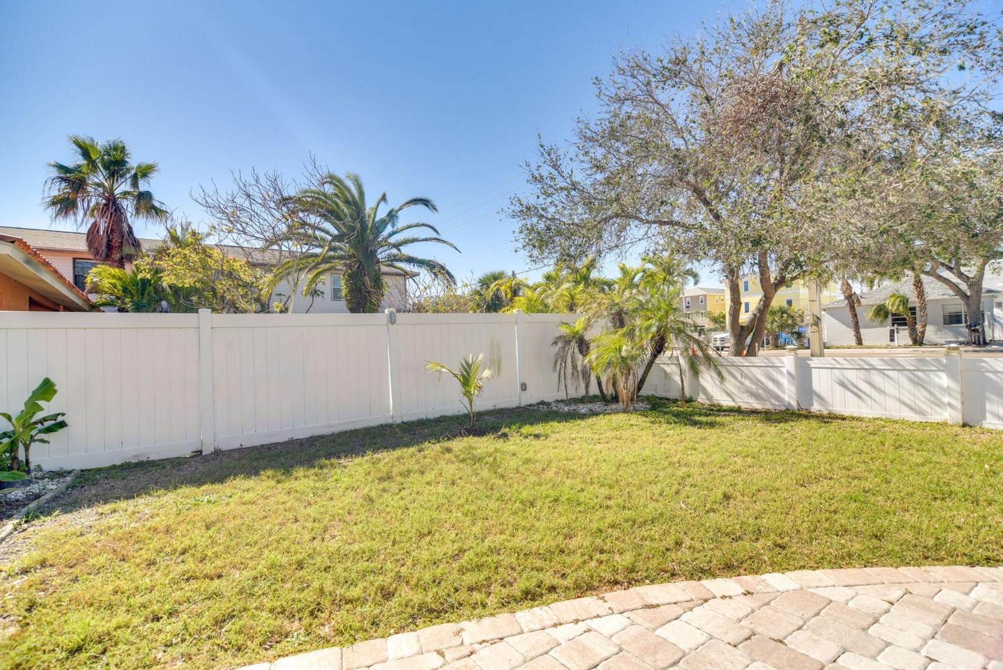 Florida Unit Steps From Indian Rocks Beach Access! Clearwater Beach Exteriér fotografie